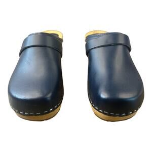 VOLLSJO ORIGINAL SWEDISH DESIGN CLOGS NAVY BLUE WOMENS SIZE 41 (11)
